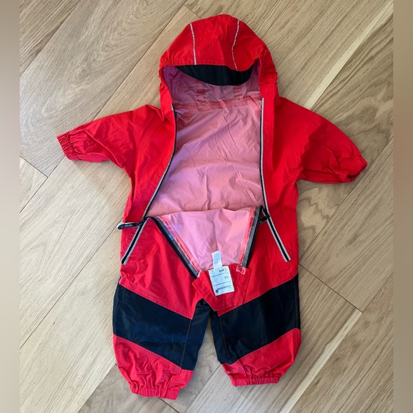 Rain suit, one piece shell. - Picture 1 of 4